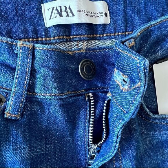 ZARA The Low Rise Cropped In Indigo Slim Fit Flared Leg Low Waist Size USA 10. - Picture 8 of 10